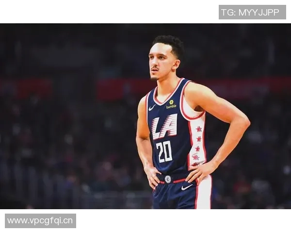 三球未来去向分析快船或拼首轮选秀开拓者互换潜力火箭用老范平衡阵容