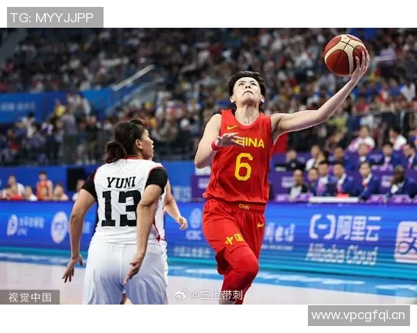 杨舒予分享中秋快乐照片展现独特稀缺库存的乱七八糟魅力